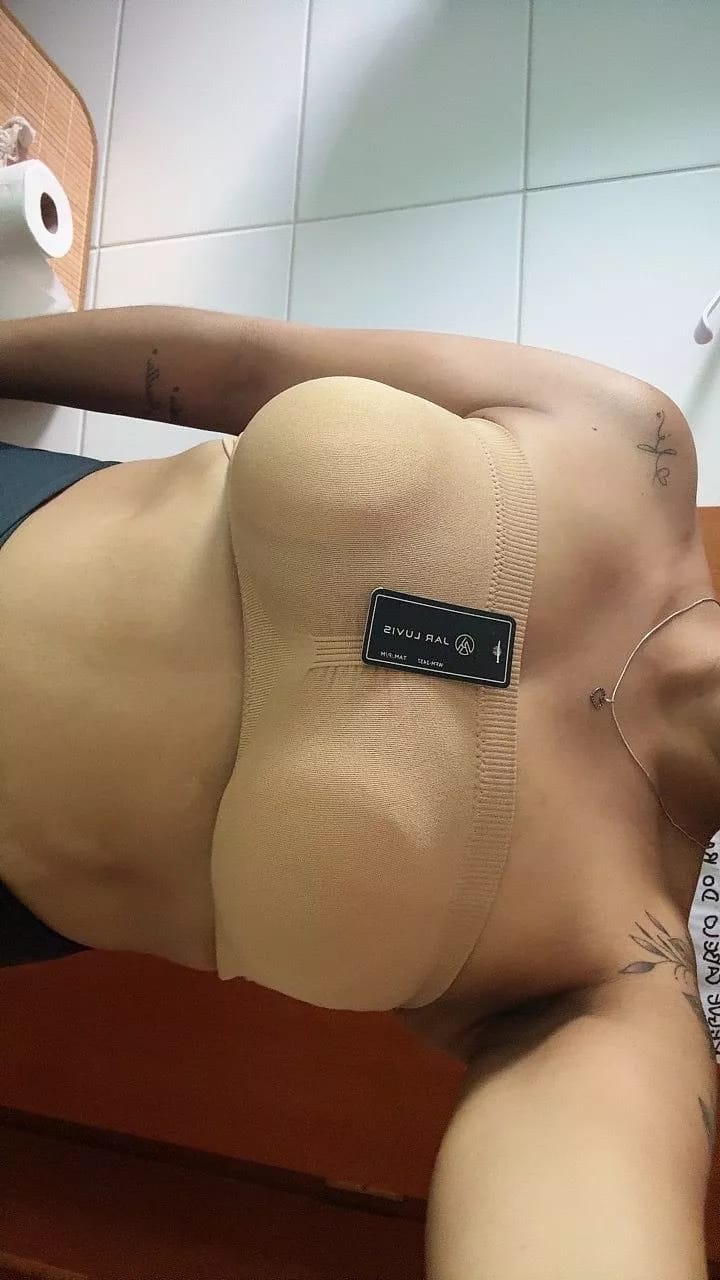 Foto detalhe Larissa